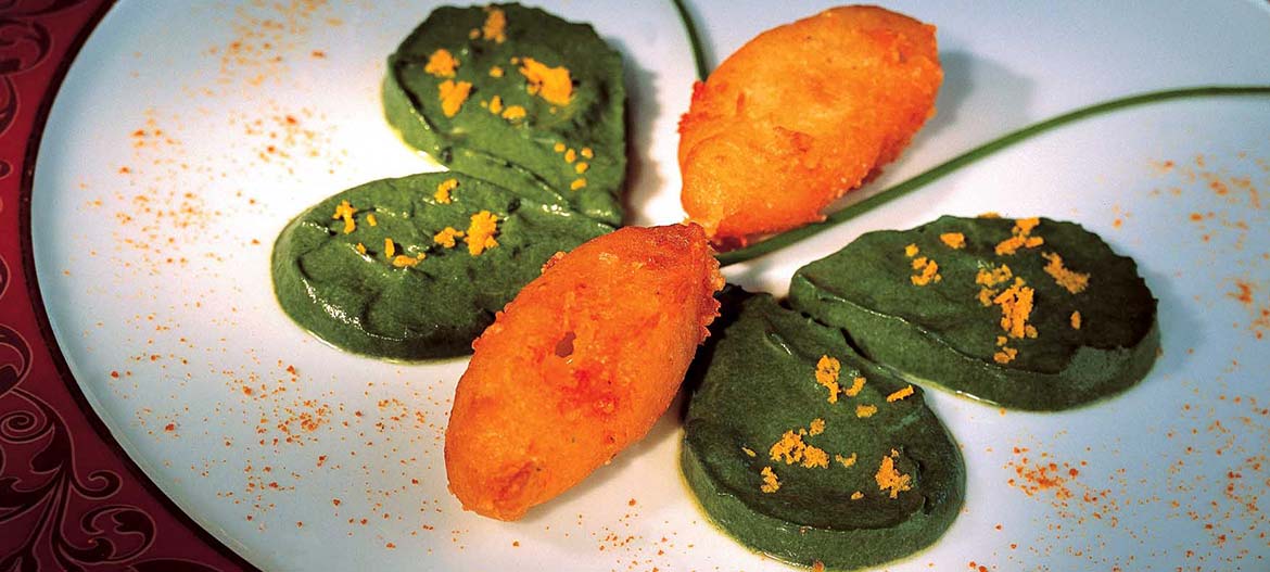 Frittelle di Provolone Valpadana con spinaci