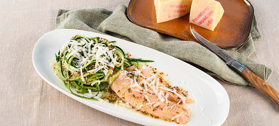 Cucumber spaghetti with aged strong Provolone Valpadana