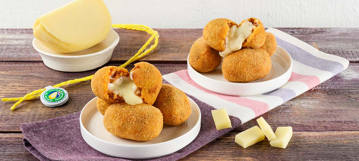 Supplì al teléfono con Provolone Valpadana dulce